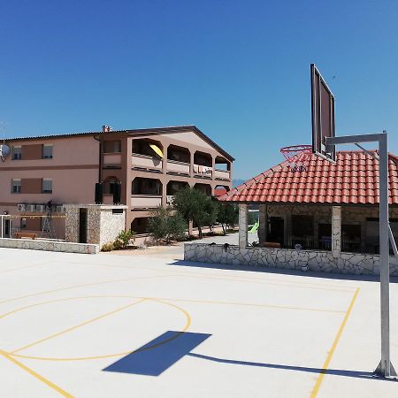 Apartments Glasnovic Vir Bagian luar foto
