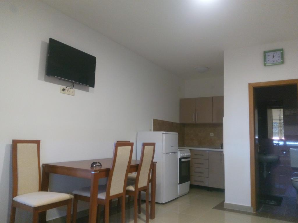 Apartments Glasnovic Vir Ruang foto