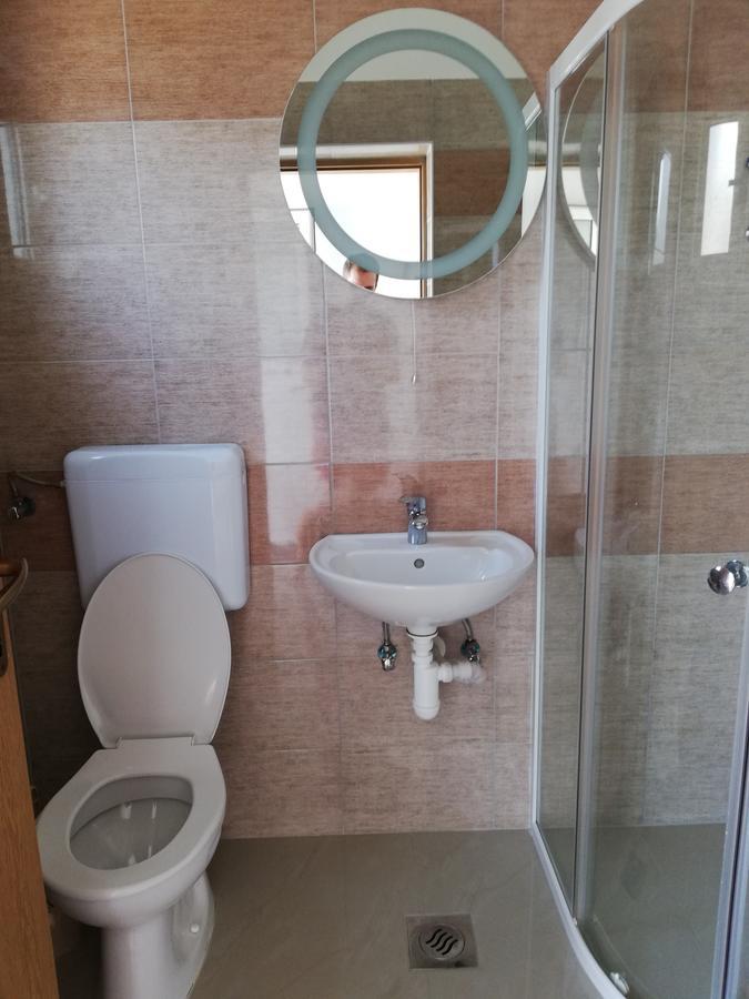 Apartments Glasnovic Vir Bagian luar foto